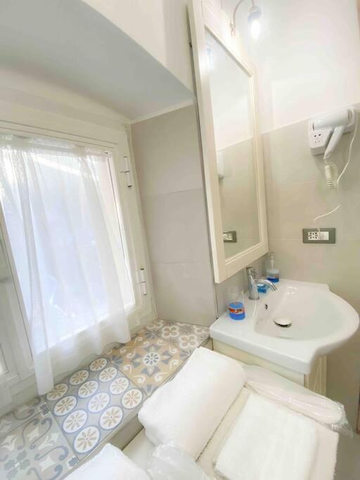 Home A&K Генуя Экстерьер фото